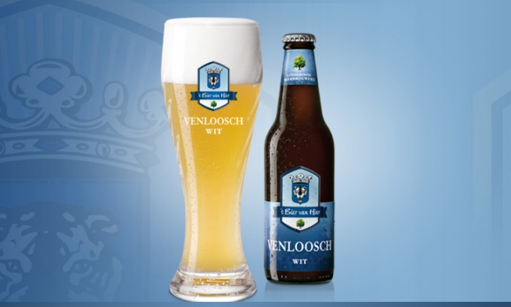 Venloosch Wit flesje en glas